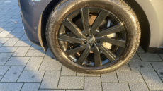 Land Rover Range Rover 3.0 D300 SE 4dr Auto Diesel Estate